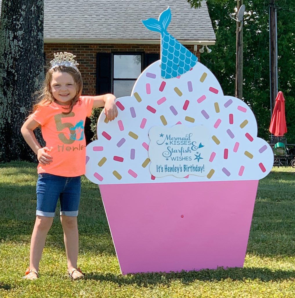 birthday yard cards