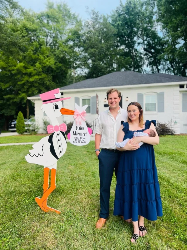 Welcome home baby Claire!!🩷🎀

#magnoliastorks #storksignscharlotte #charlottestorks #storkscharlotte #storkrwntalscharlotte #birthannouncement #storklady #storksign #yardsignscharlotte #lawnsignscharlotte #charlottenc #queencity #clt #itsagirl
