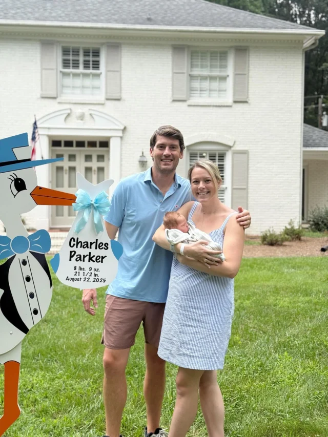 Meet sweet baby Charles!🩵

#magnoliastorks #storksignscharlotte #storkscharlotte #charlottestorks #storkrentalscharlotte #storklady #itsaboy #yardsignscharlotte #charlottenc #queencity #storksigns