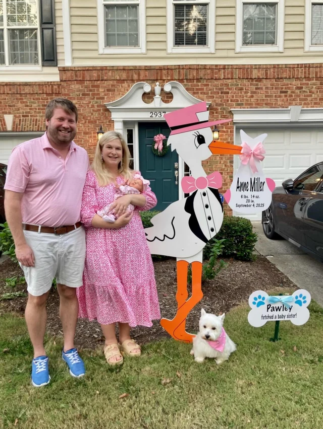 Meet Anne Miller and her pup Pawley!🩷🐶
#magnoliastorks #storksignscharlotte #storkscharlotte #charlottestorks #storkrentalscharlotte #storklady #itsagirl #yardsignscharlotte #lawnsignscharlotte #charlottenc #queencity #clt
