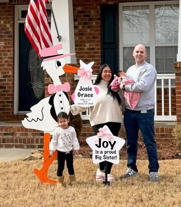 Welcome home sweet bay Josie!🩷

#magnoliastorks #storkscharlotte #charlottestorks #storksignscharlotte #storksigns