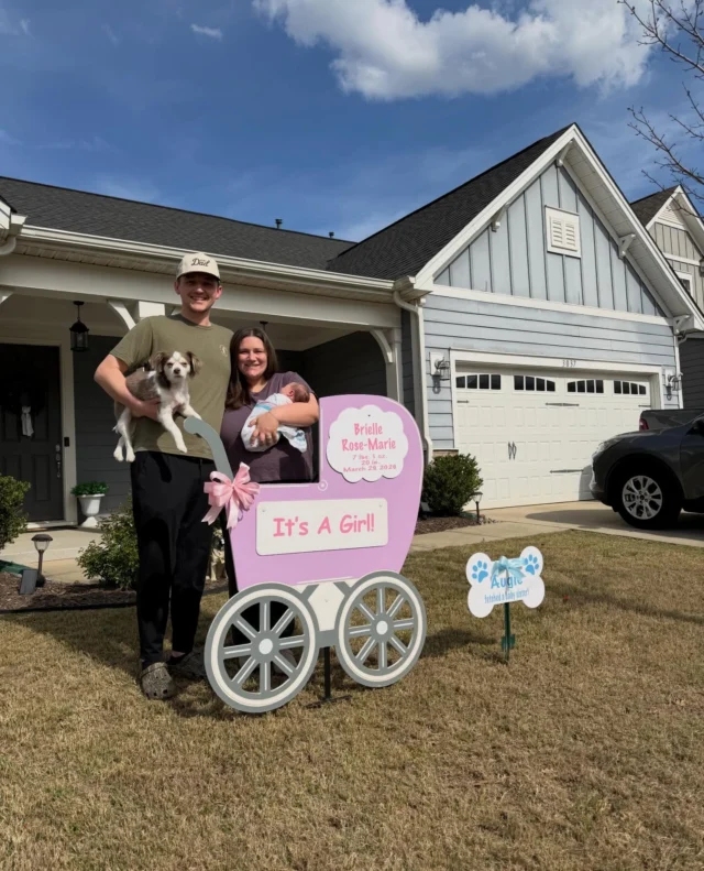 Meet sweet baby Brielle!🩷

#magnoliastorks #storkscharlotte #storksfortmill #storksigns #yardsignscharlotte