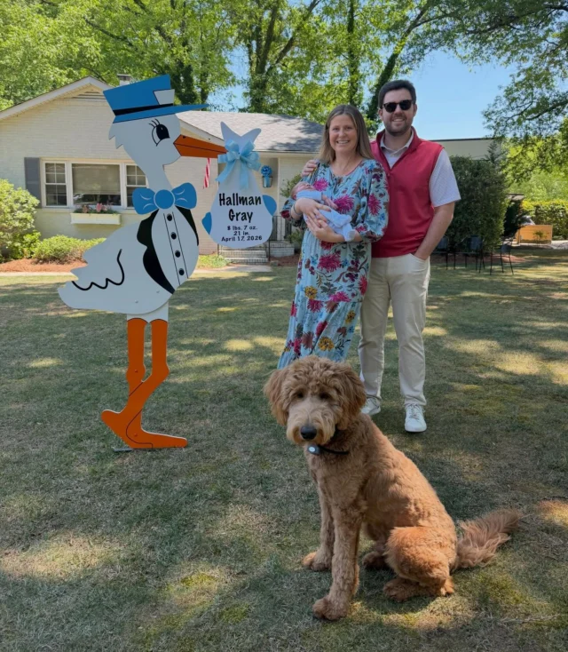 Welcome Home sweet baby Hallman!💙

#magnoliastorks #storksignscharlotte #charlottestorks #storksigns #yardsignscharlotte